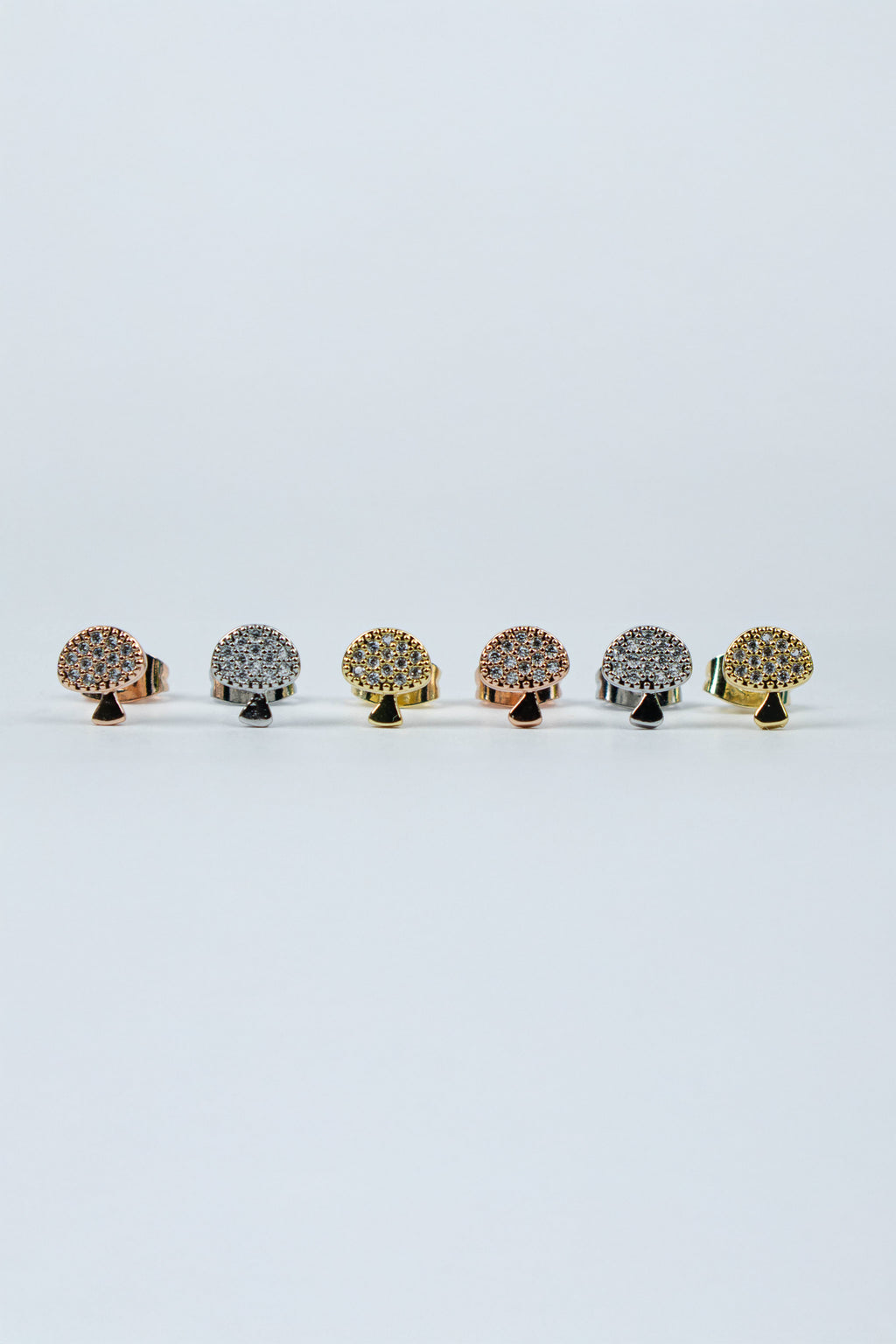 SET ARETES POMA X3