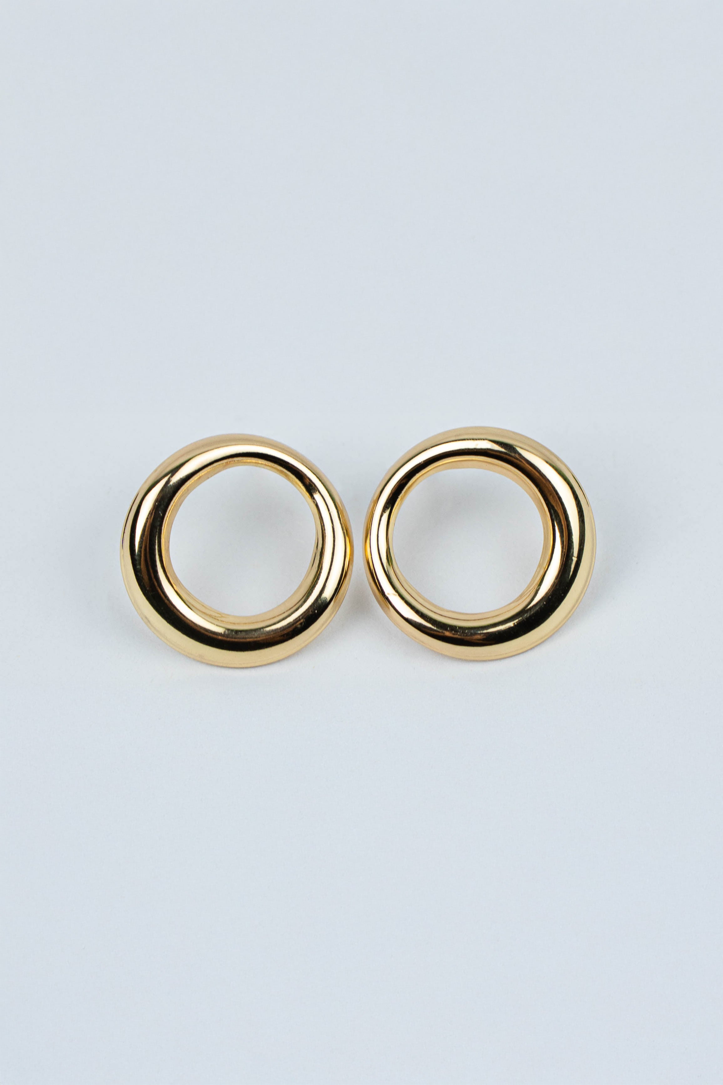 ARETES VINTAGE