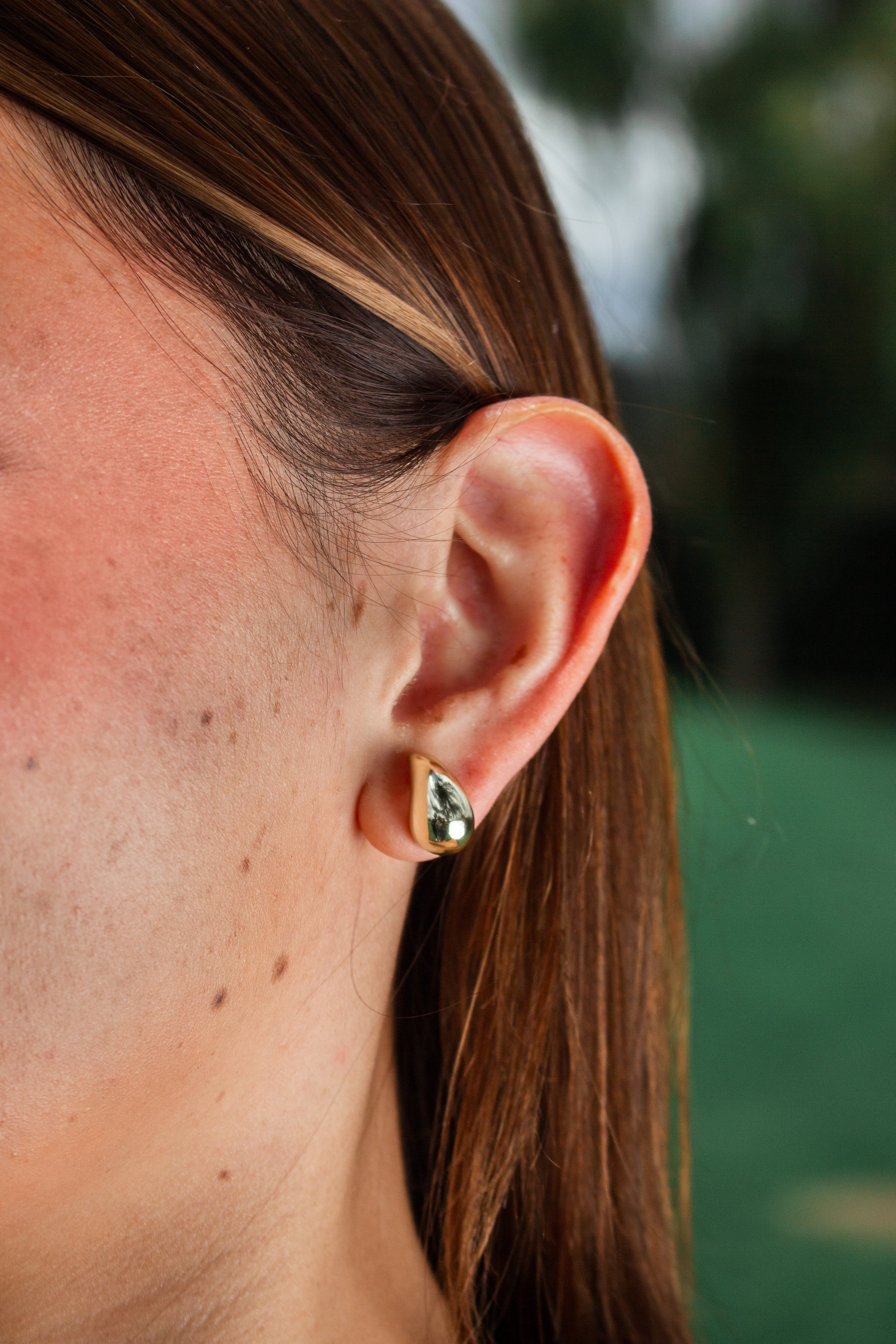 ARETES ALBA DORADOS