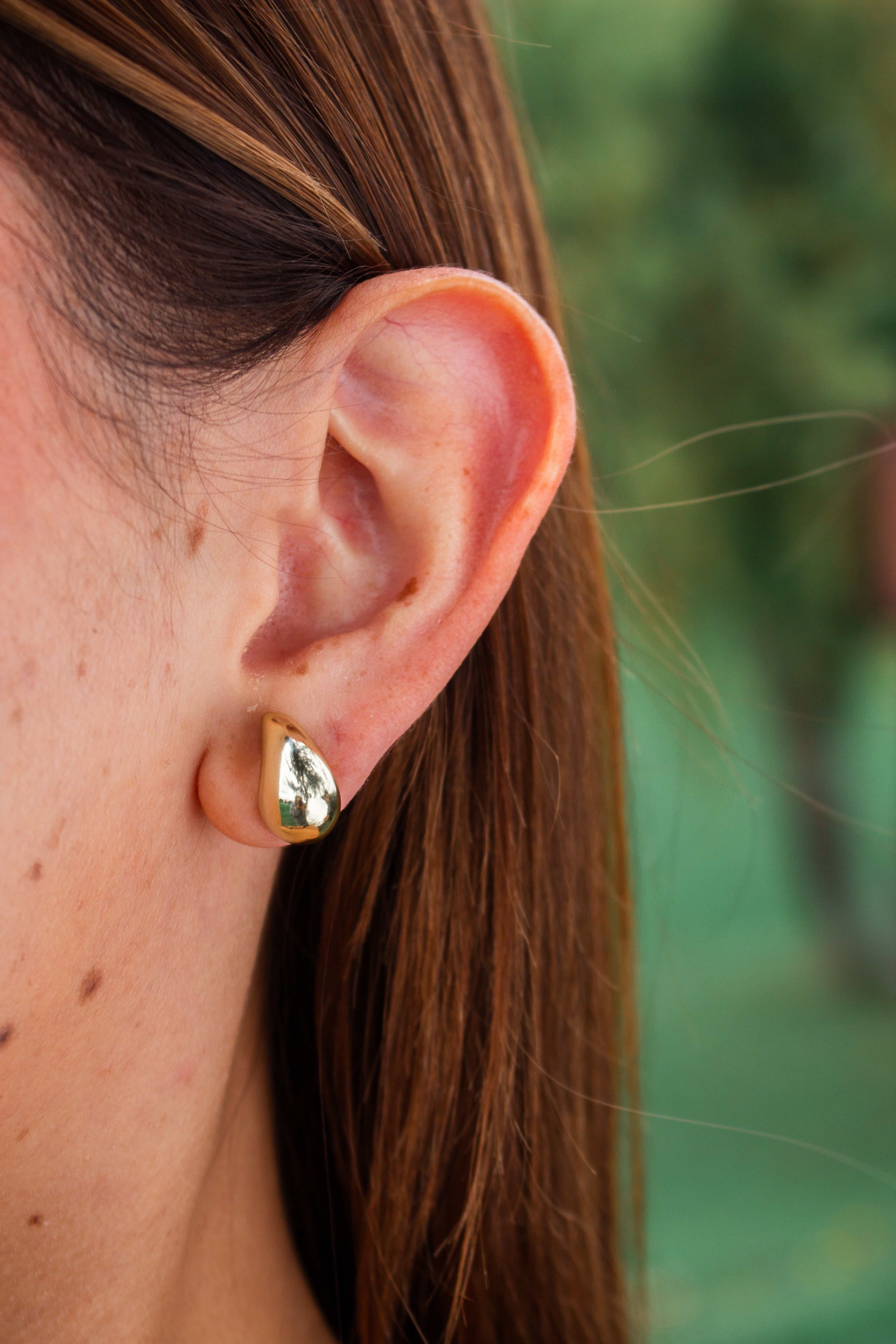 ARETES ALBA DORADOS