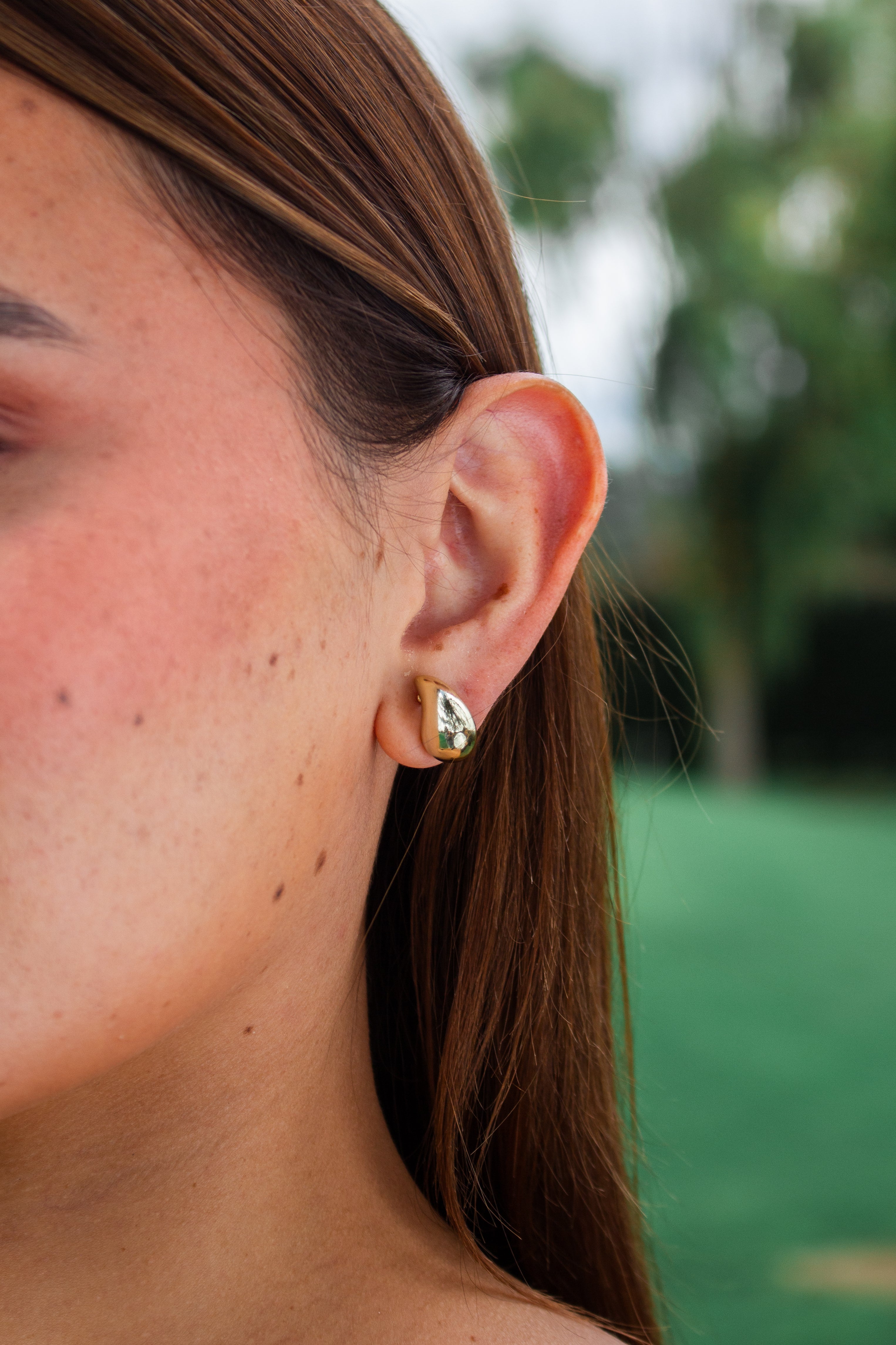 ARETES ALBA DORADOS